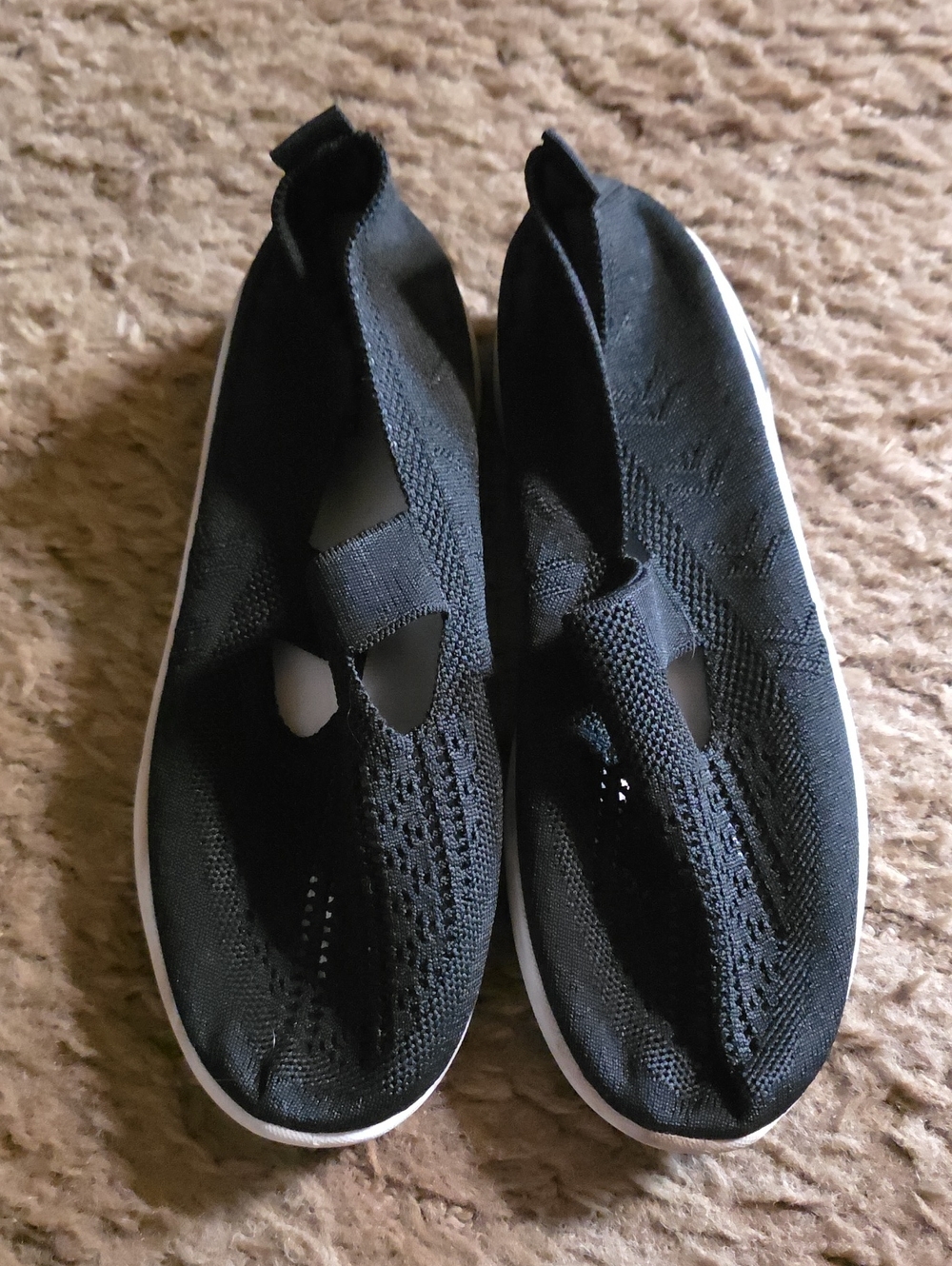Black Slip-On Athletic Shoes